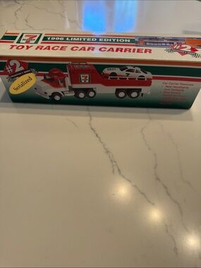 1996 7 Eleven Vintage Limited Edition Red Toy Race Car Carrier